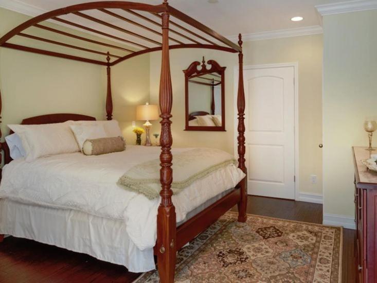 Seaglass Inn Bed And Breakfast Melbourne Beach Exterior foto